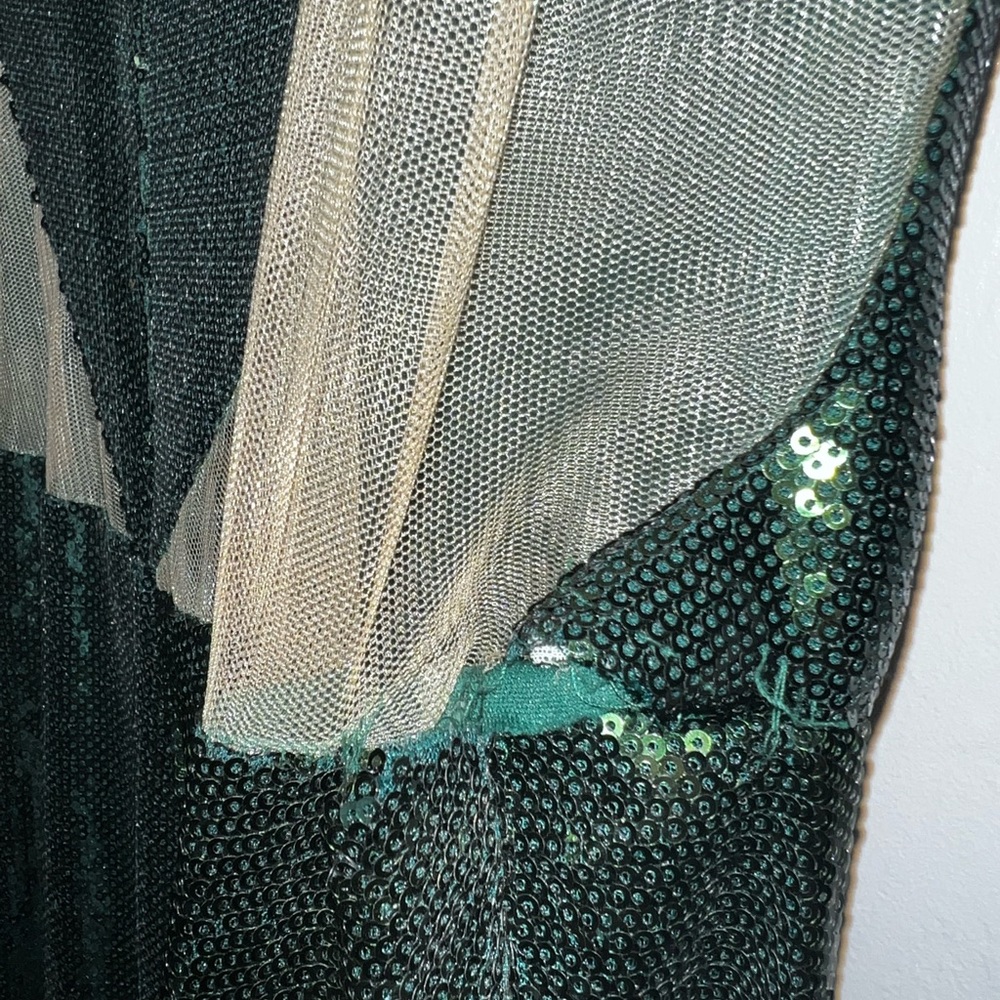 Emerald sequin Jovani formal/pageant/prom dress - Picture 7 of 9